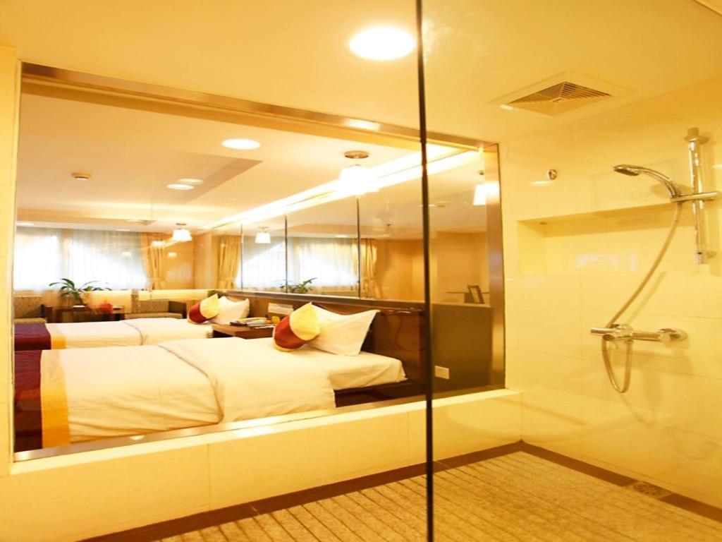 New World Hotel Гуанчжоу Экстерьер фото