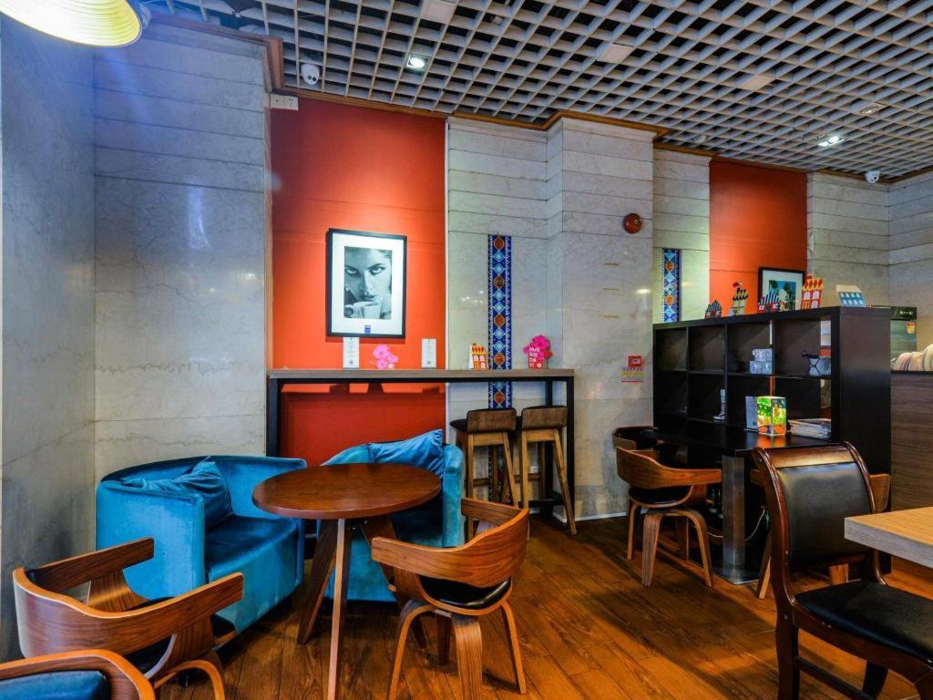 New World Hotel Гуанчжоу Экстерьер фото